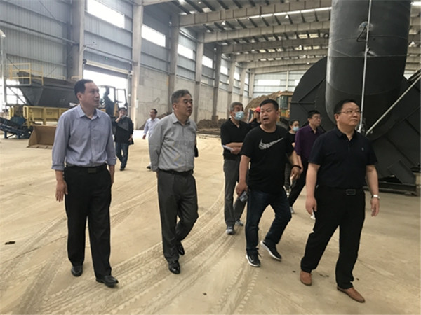 淮南八公山區政協視察八公山新開工企業生產情況