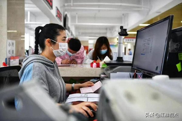 淮南謝家集區：政務窗口溫馨服務 增添愛情幸福感