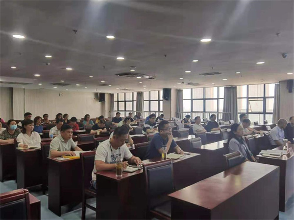淮南市人社局召開(kāi)全市社會(huì)保險(xiǎn)基金管理風(fēng)險(xiǎn)排查工作部署會(huì)議