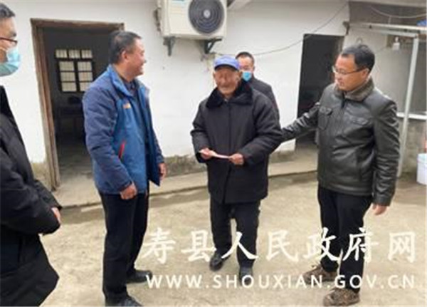 淮南雙廟集鎮(zhèn)開展春節(jié)前走訪慰問活動(dòng)