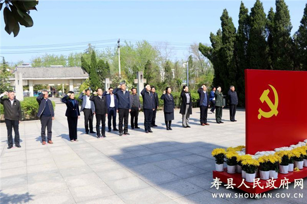 淮南：胡春華在小甸鎮主持召開縣委理論學習中心組學習會議